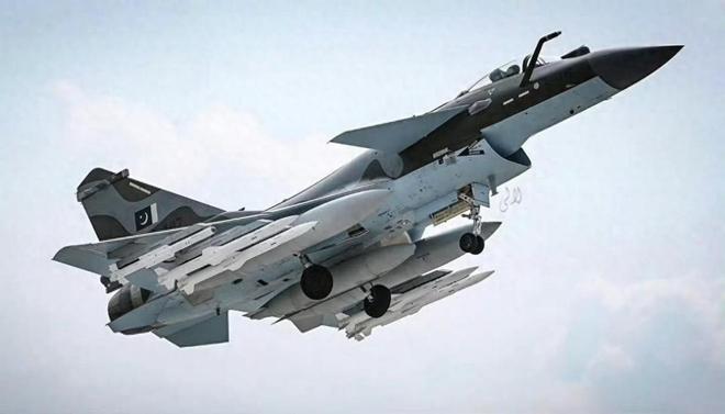 一机双杀”战力惊人F-16全程寸功未立不朽情缘手机版美国承认歼-10C战果“(图10)